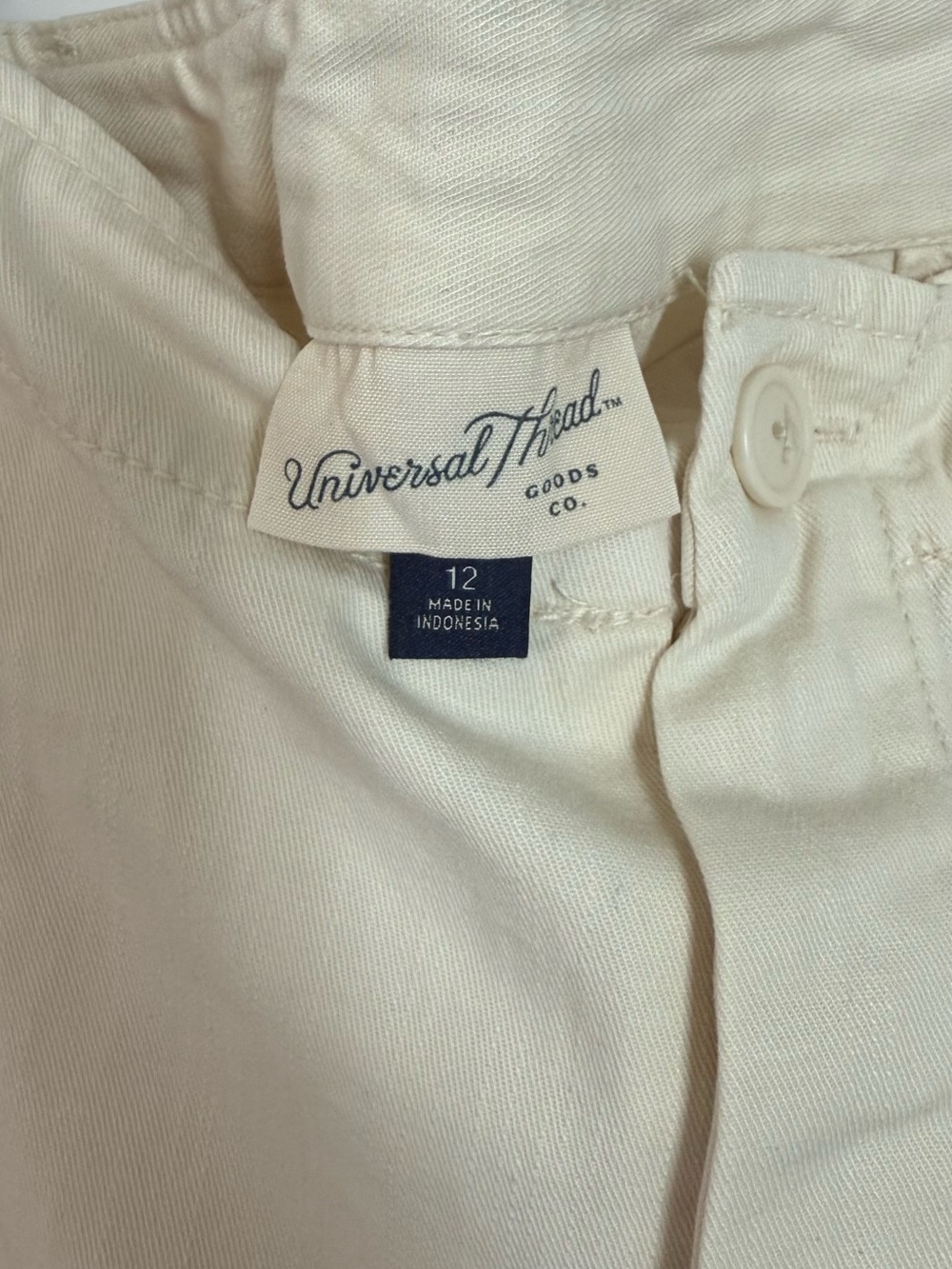 ๐ค Universal Thread Wide Leg Cargo Pants in Light Beige - Picture 2 of 3